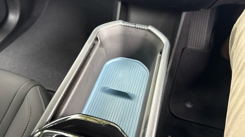 Volvo EX30 315kW Twin Motor Performance Plus 69kWh 5dr Auto Electric Estate